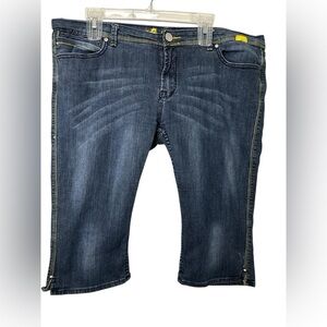 Vintage Pepe Jeans Skater Jean Shorts 38